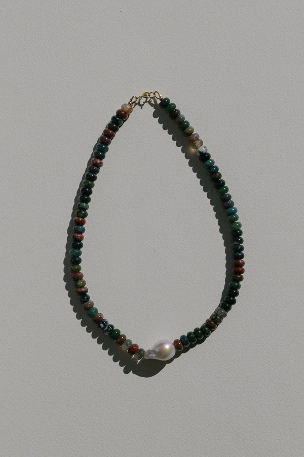 IRIS NECKLACE