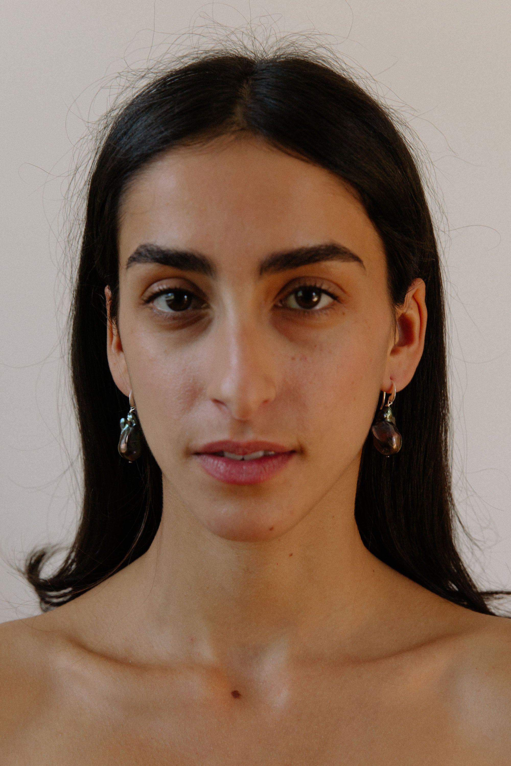 MARCELLA EARRINGS-thumbmail-3