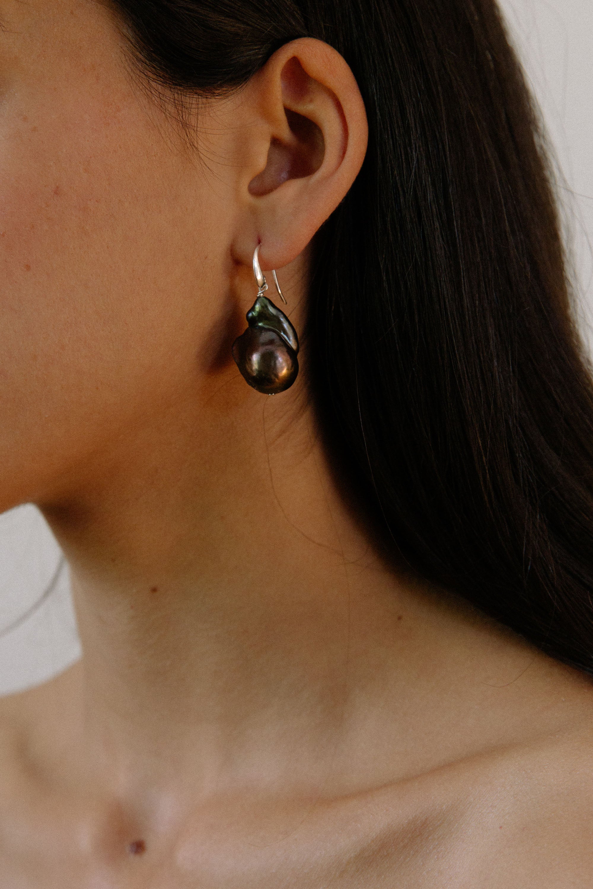 MARCELLA EARRINGS-thumbmail-4