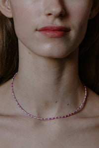 FRANCIS NECKLACE IN PINK
