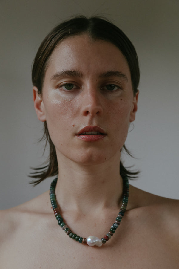 IRIS NECKLACE
