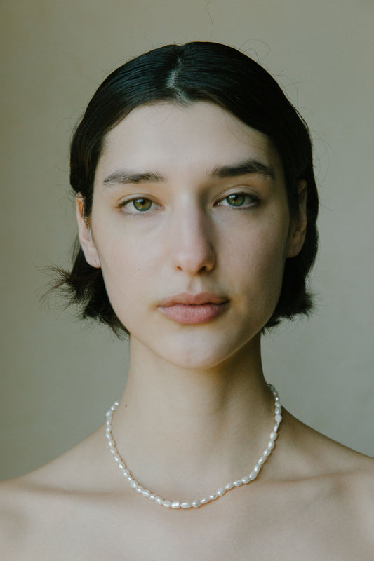 OLIVE NECKLACE