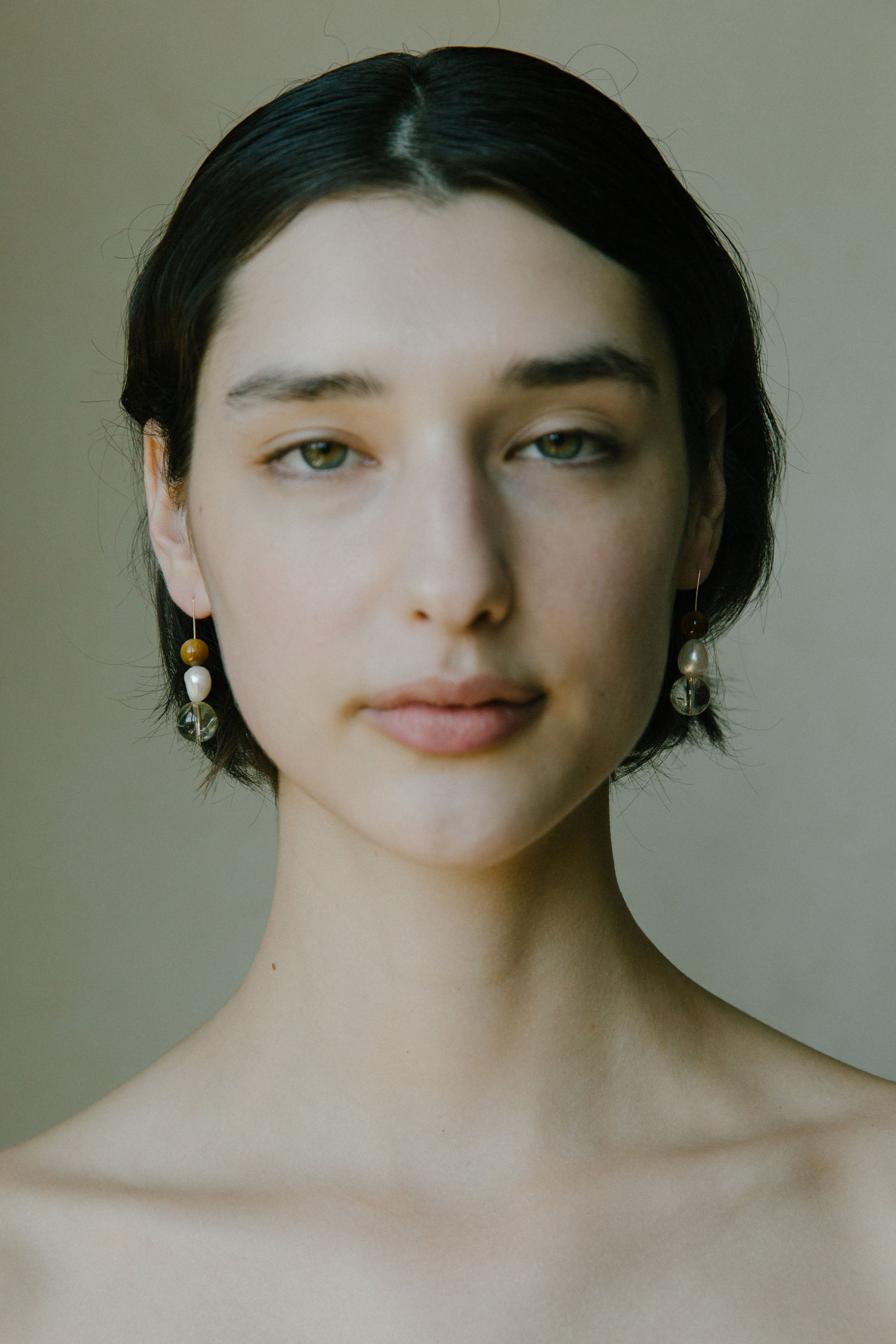 OLIVE EARRINGS