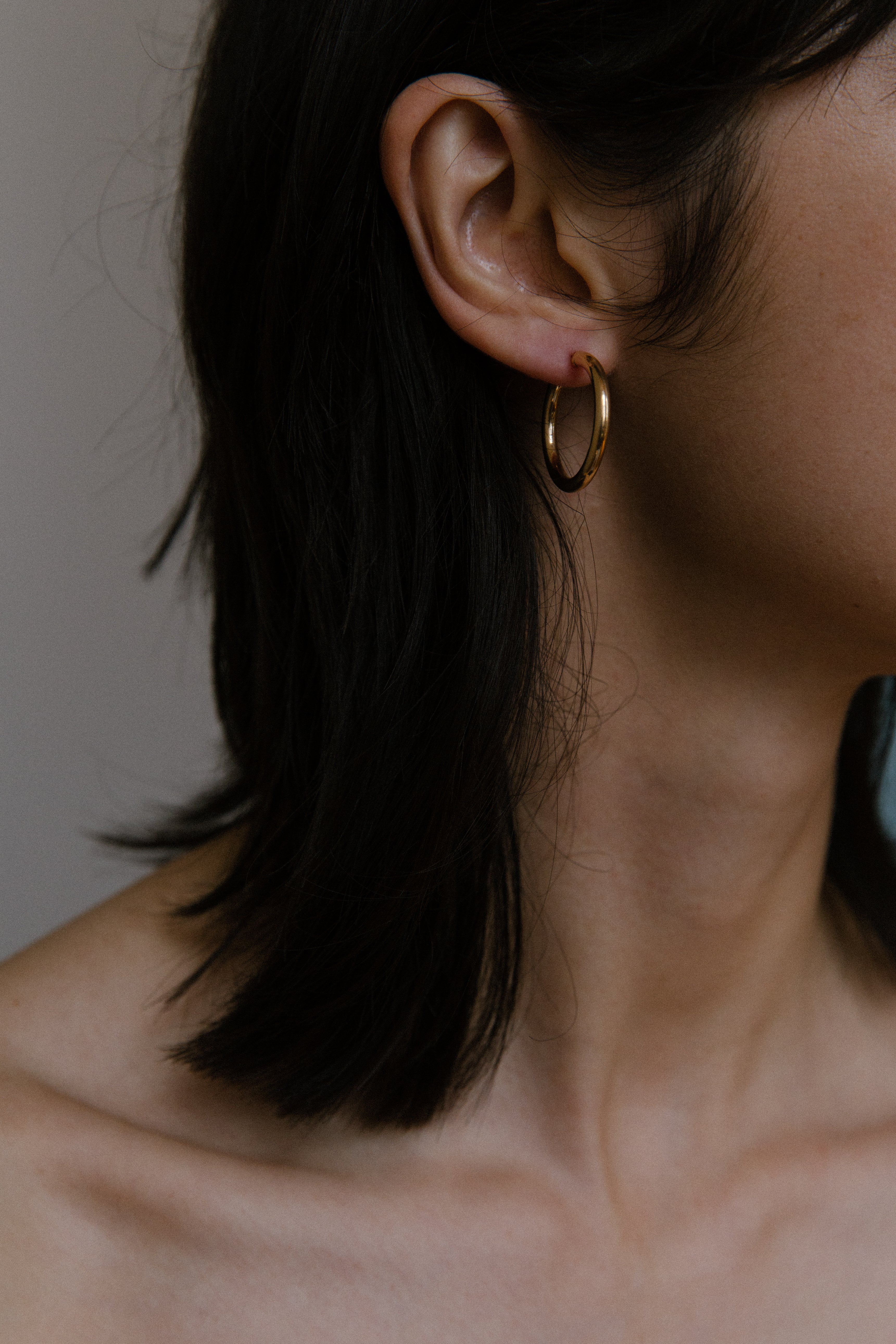 EDEN HOOP EARRINGS IN GOLD